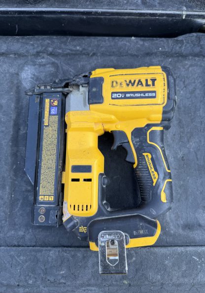 DeWalt 23gauge Pin Nailer
