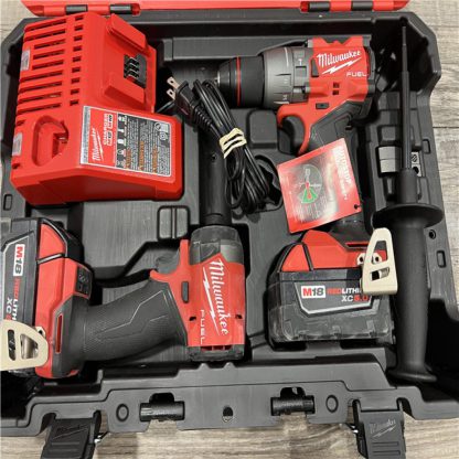 Milwaukee M18 FUEL Hammer Drill Kit